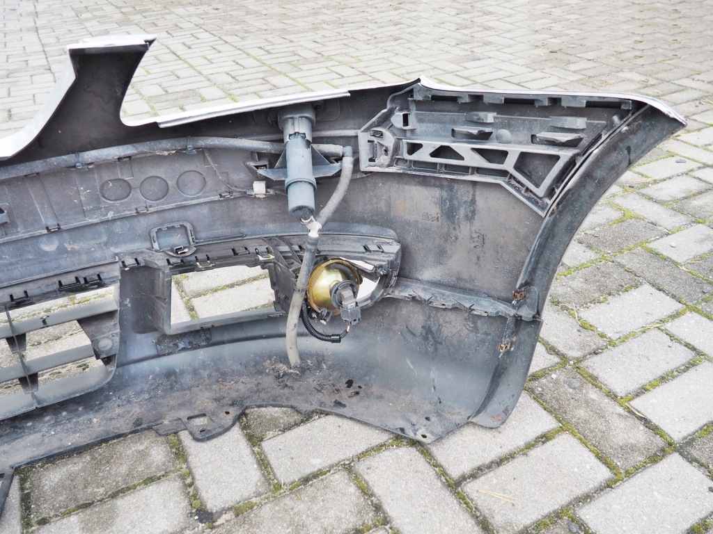 Купить Vw touran 1 1 бампер передний передок  с противотуманные фары на омыватель хороший серебристый