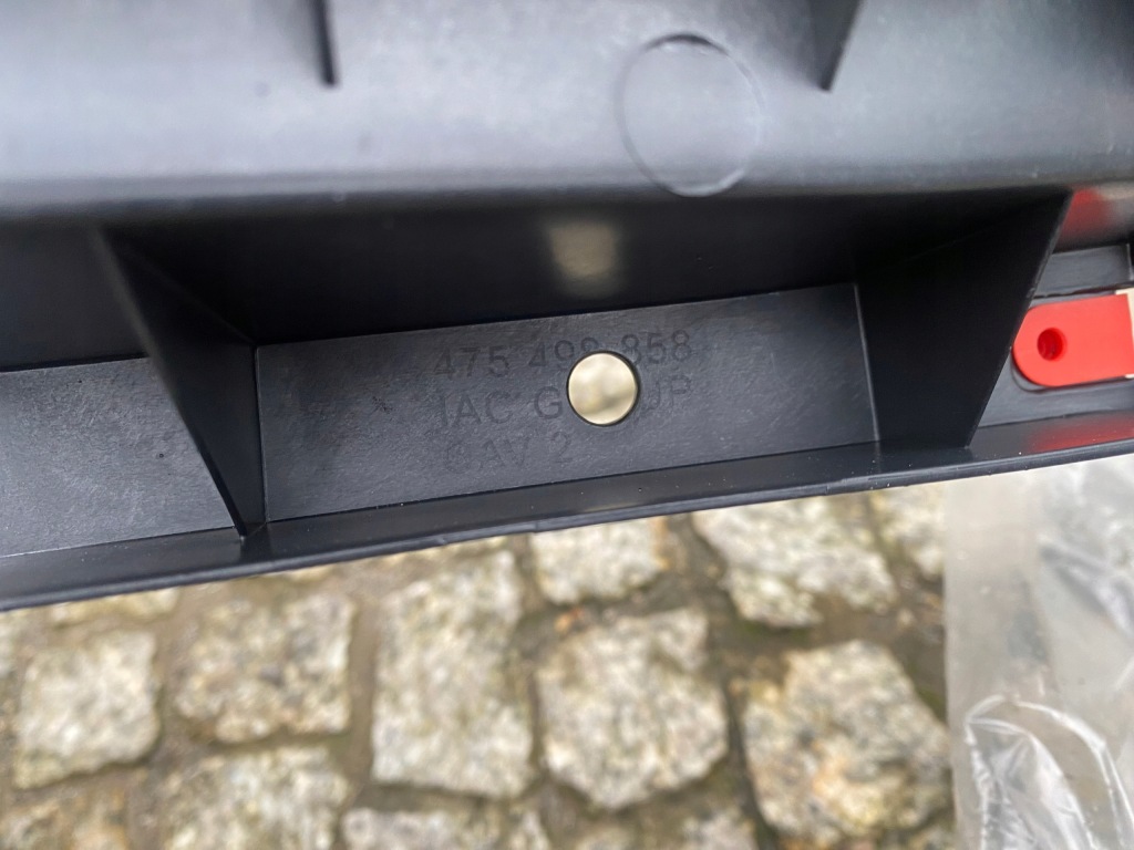 Opel meriva b усилитель pas бампера кронштейн направляющая 13284328 оригинал Киев