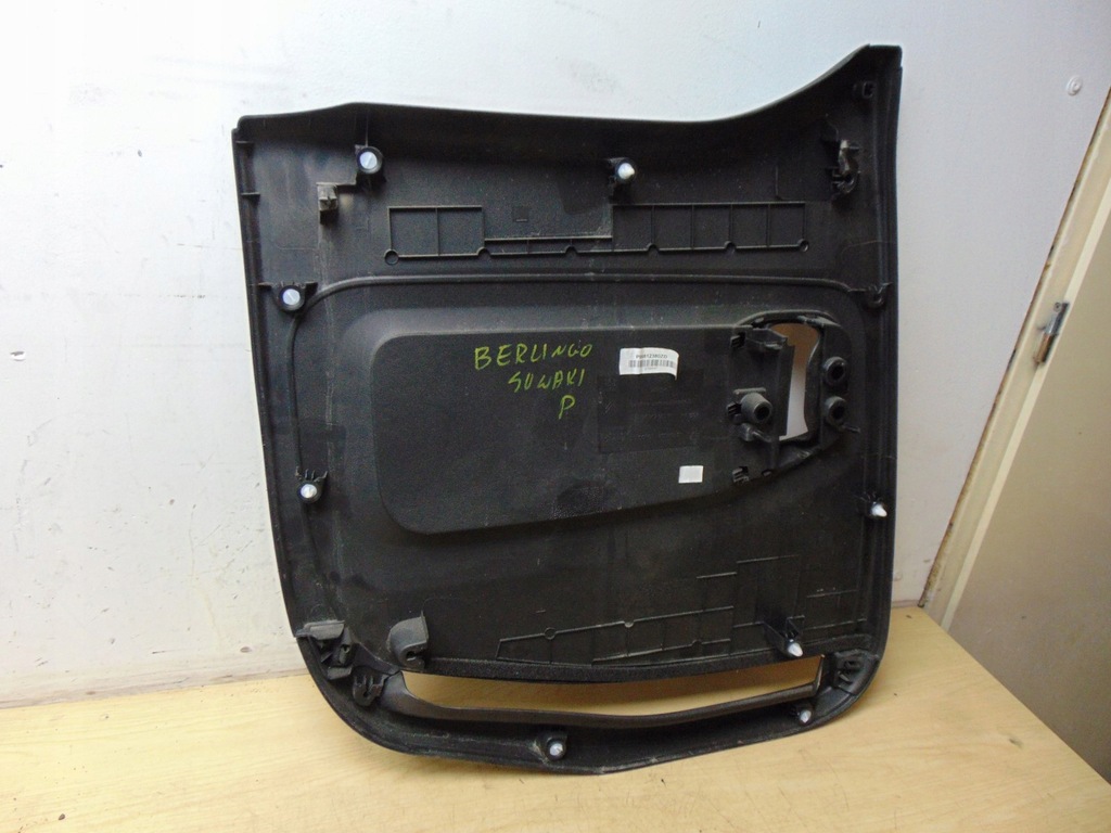 фото №11, Оббивка обшивка двері зсувних berlingo partner
