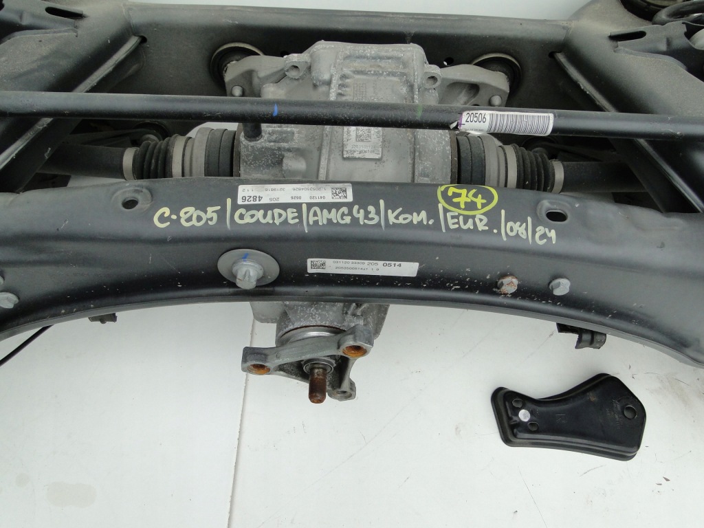 Mercedes дифференциал дифференциал задний мост a2053509723 c 205 c43 amg 4mat 3.066 в Украине