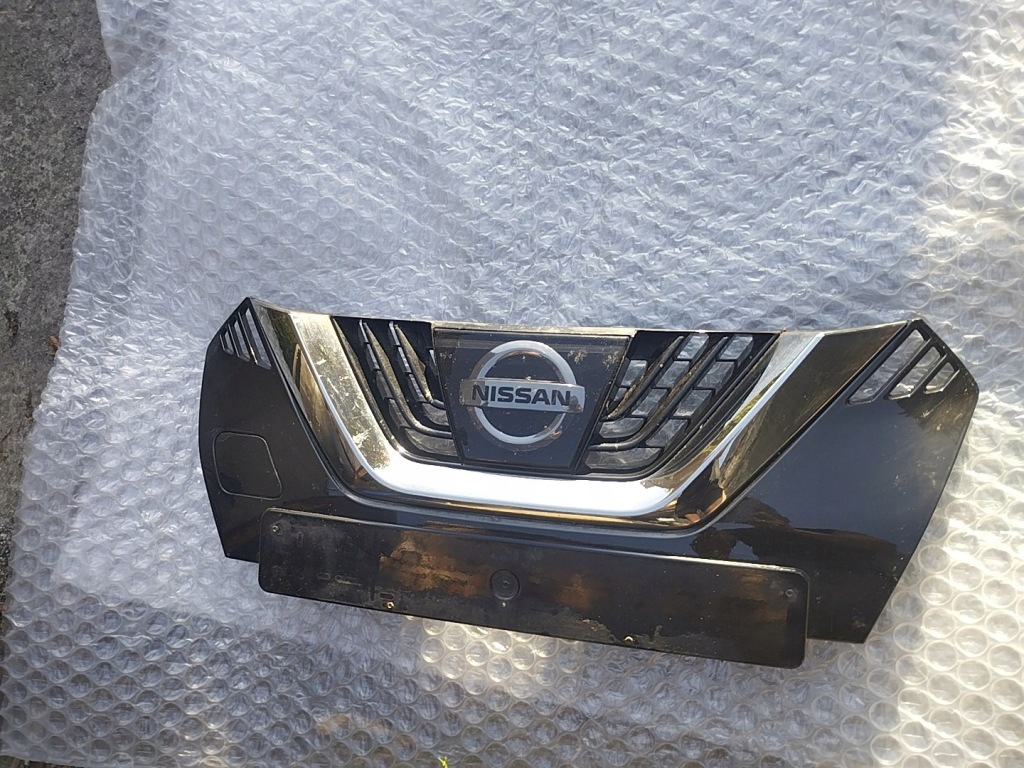 фото №1, Решётка радиатора решётка радиатора бампера перед nissan micra k14 16-