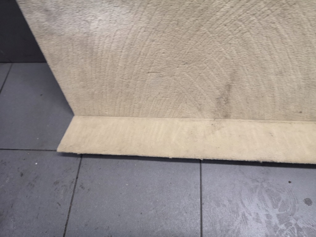 фото №9, Пол багажника кремовый vw touareg 7l6863546f