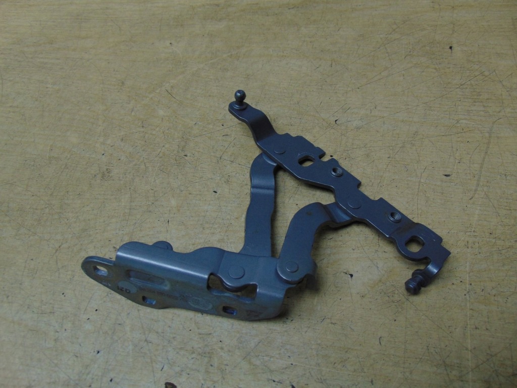 фото №6, Петля капот правий mercedes w204 a2048800228