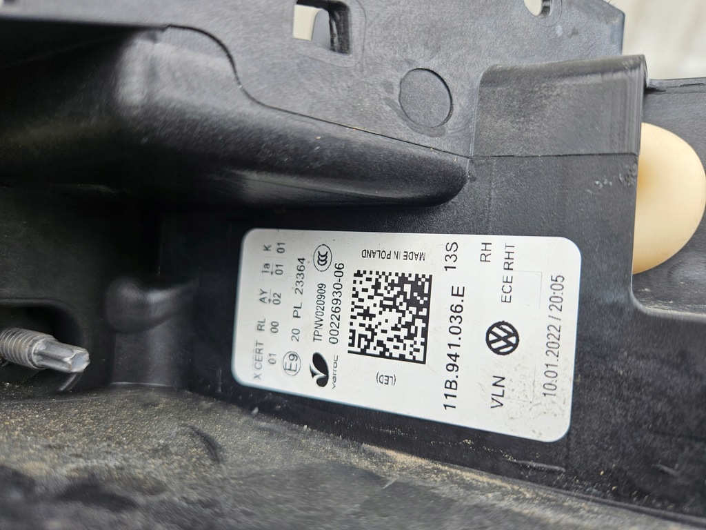 фото №15, Лампа правий перед vw id4 id.4 iq light