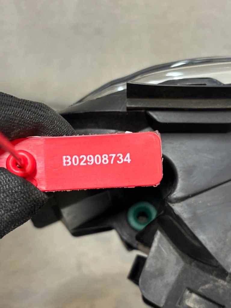 фото №13, Лампа левый перед peugeot expert iii 9808572680 europa