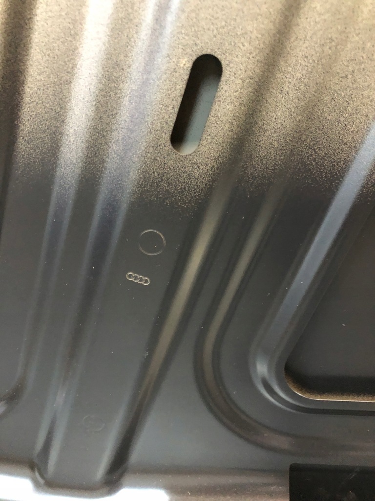 фото №14, Капот кришка двигуна audi a3 8v hb 12-20 ly9b