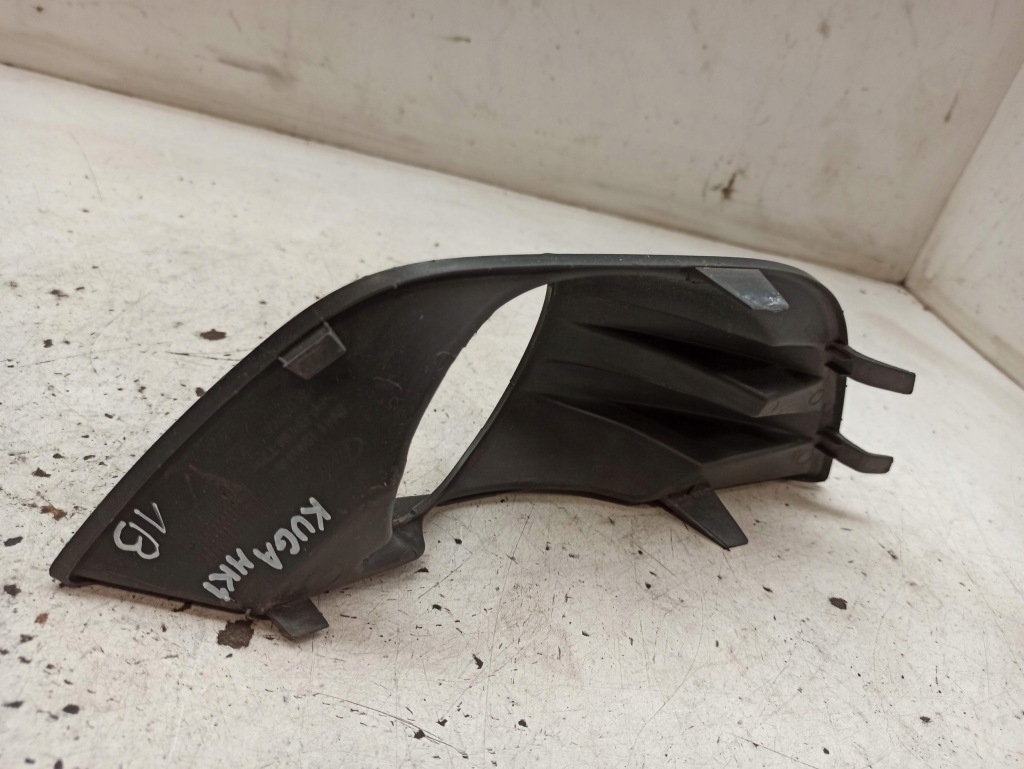 Ford kuga mk1 решётка бампера противотуманной фары левая 8v4119953a с Разборки