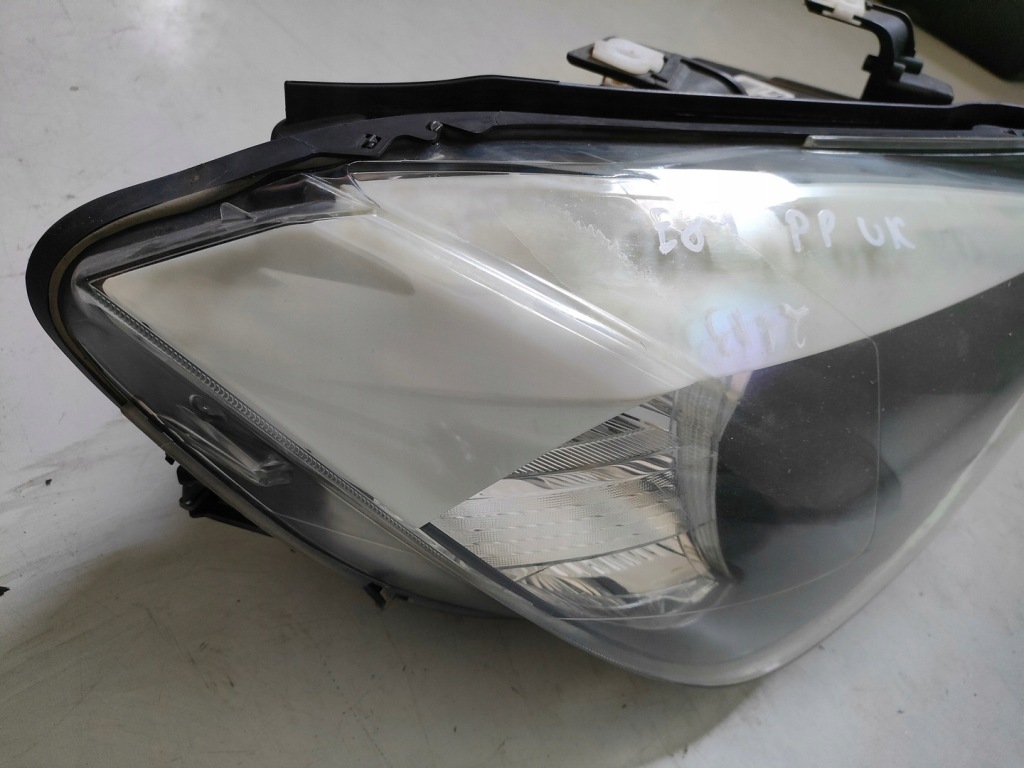 Bmw x1 e84 лампа правый перед uk 89093507 с Разборки