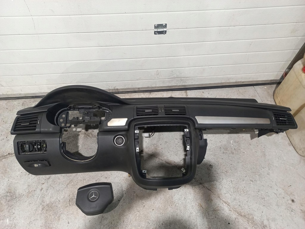 фото №1, Приборная панель консоль подушка безопасности mercedes w251 r-klasa