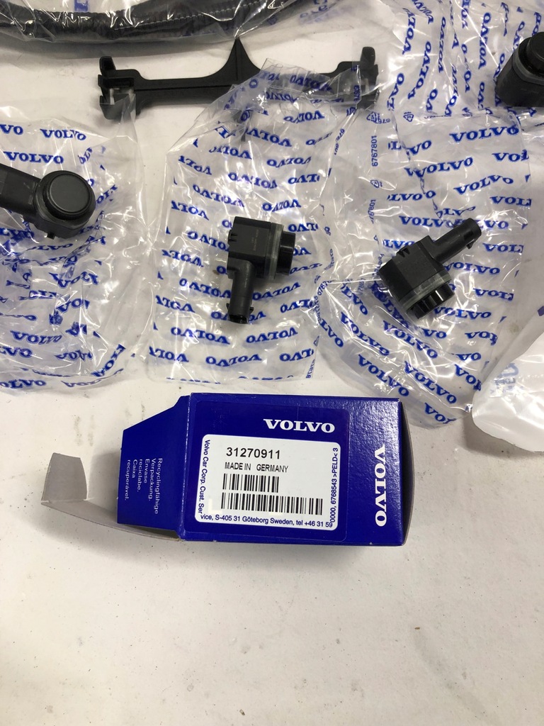 фото №9, Volvo xc60 r-design камера parkowania-zestaw задняя