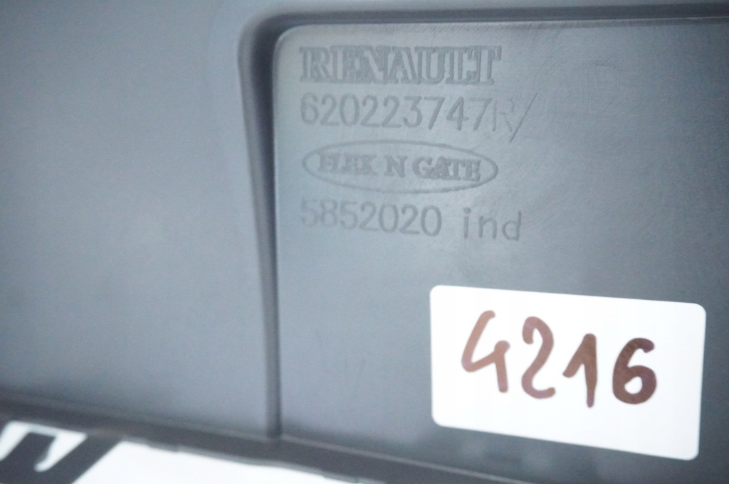 Renault kangoo iii 3 21- новый бампер передний перед pod лак оригинальный Доставка