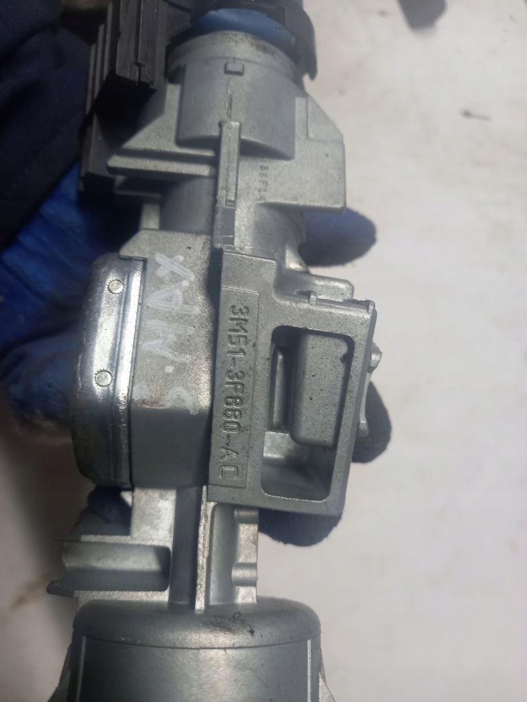 фото №3, Замок зажигания с ключ ford s-max