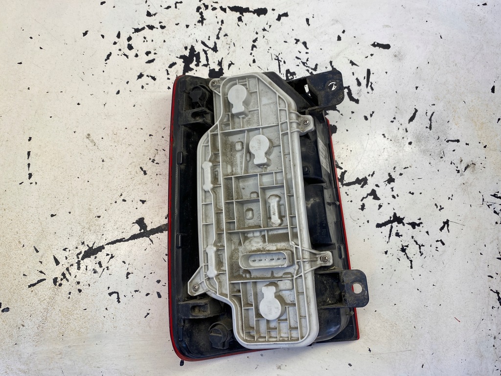 фото №9, Vw caddy iv лампа правий задня 2k1945096f