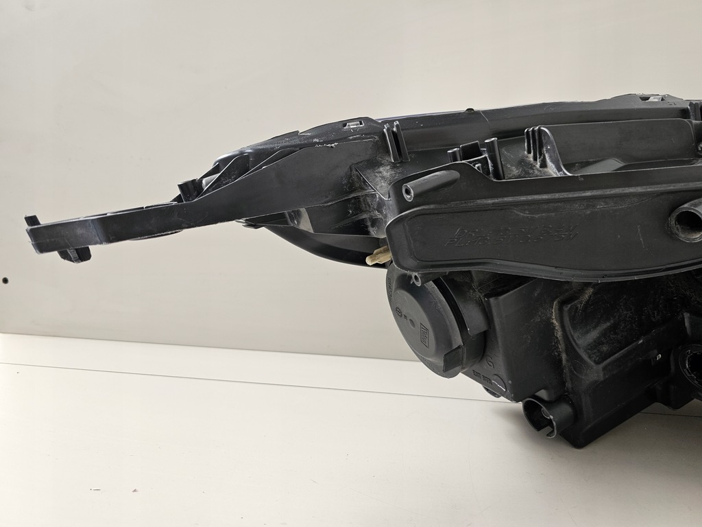 фото №12, Peugeot 2008 лампа передняя левая 9677810180