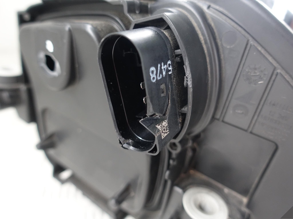 фото №10, Porsche macan 95b lift 18- full led правая europa