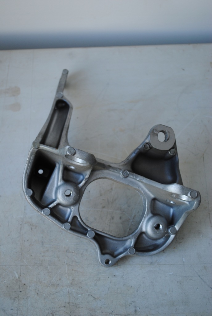 фото №4, Кронштейн a4472420001 mercedes