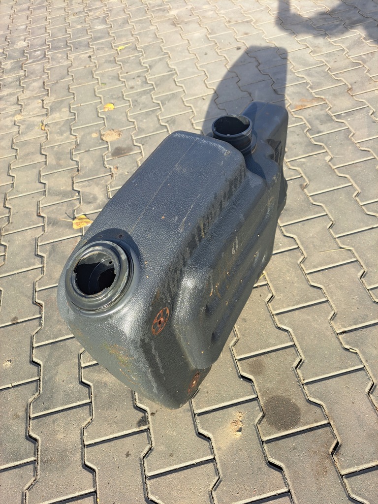 фото №2, Бак adblue low кришка renault dxi volvo fh fm fmx