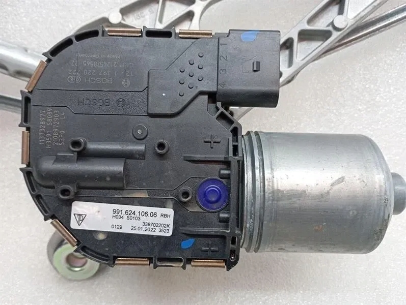 фото №7, Porsche 718 gt4 двірник 99162803609 rhd тягa