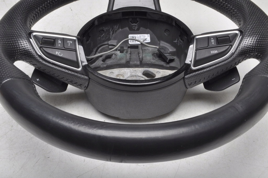 фото №10, Audi a5 воздуховод кожаный multi sline лепестки переключения 8k0419091cp