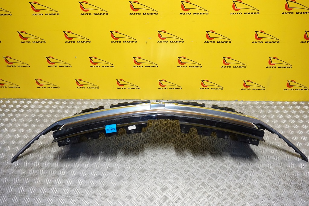 фото №13, Chevrolet suburban tahoe high country 2021 - решітка радіатора перед решітка радіатора хром usa