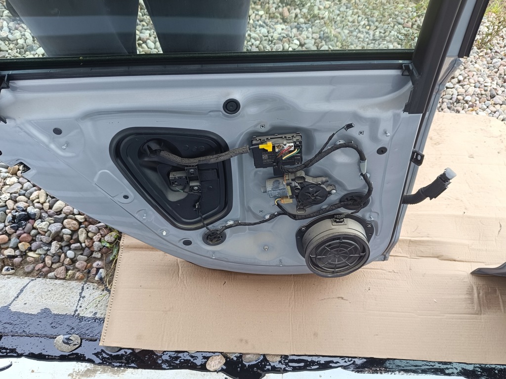 фото №6, Дверь передние перед левая левая задние задняя audi a4 8w b9 lz7g 2016-2021