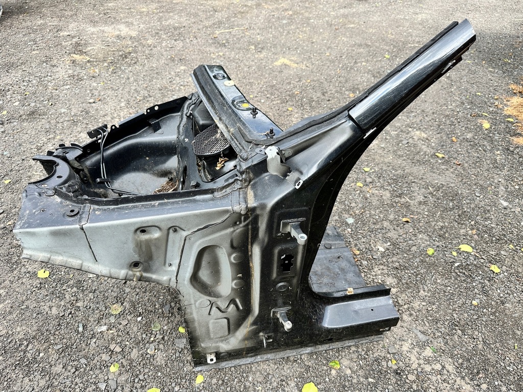 фото №1, Bmw f30 f31 lci lift блок двигуна a лівий поріг чверть