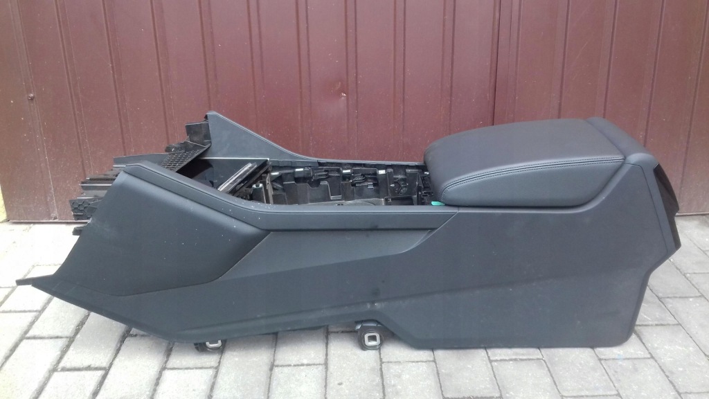 фото №8, Туннель средний подлокотник vw touareg iii кожа