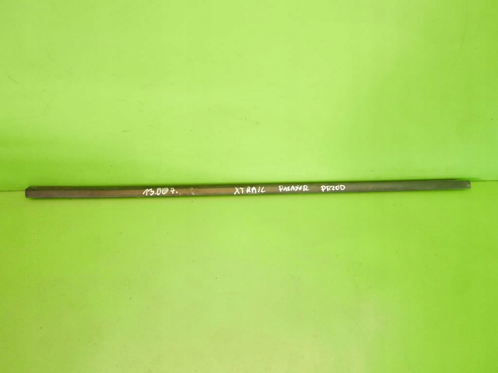 фото №1, Молдинг уплотнитель правая перед nissan x-trail t30