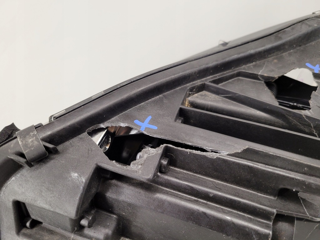 фото №12, Bmw 2 f45 f46 gran active tourer lift led фара правий передній перед