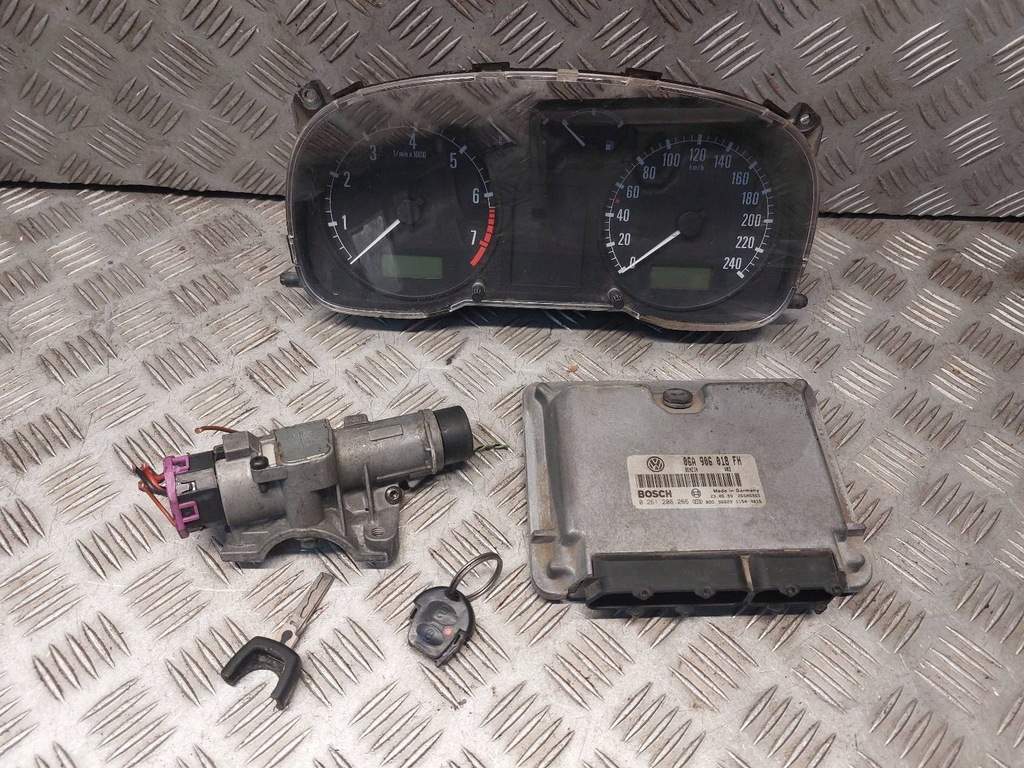 фото №1, Набір стартовий skoda octavia i 2.0 b 0261206266