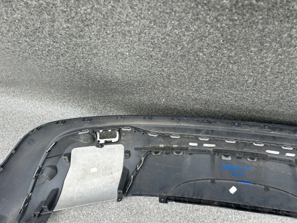 Накладка бампер задняя спойлер диффузор mercedes gla 156 a1568852600 poznań Недорого