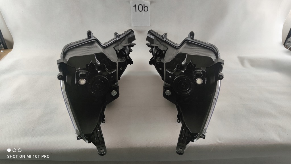 фото №11, Mitsubishi space star фара левый правый лампа