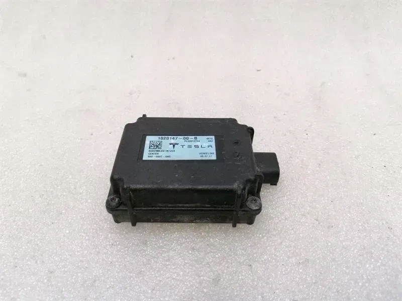 фото №1, Tesla model x 75d homelink module 1020147-00b ecu