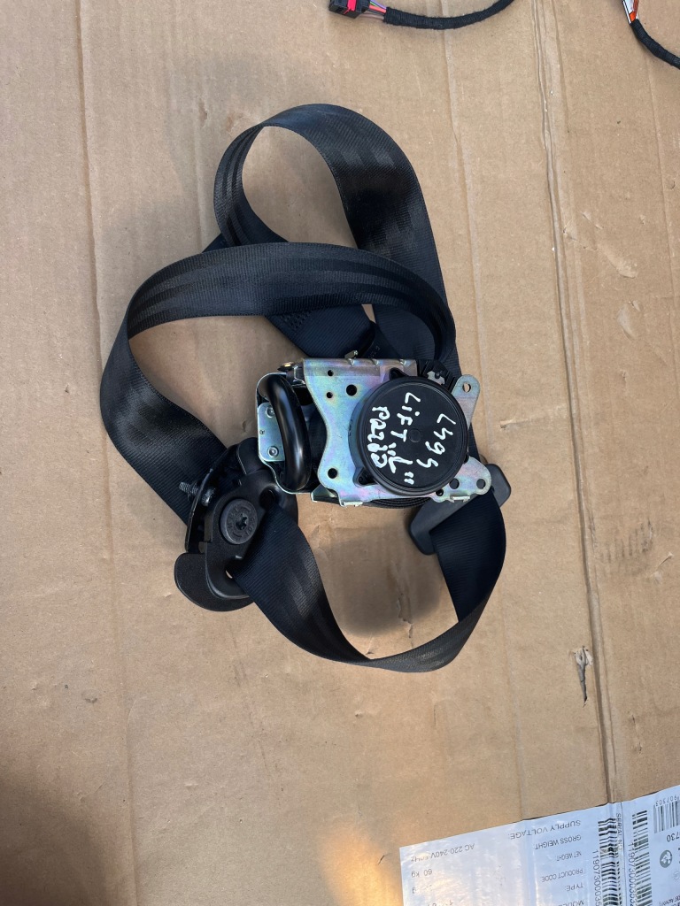 фото №1, Range sport ii l494 pas безопасности левый перед