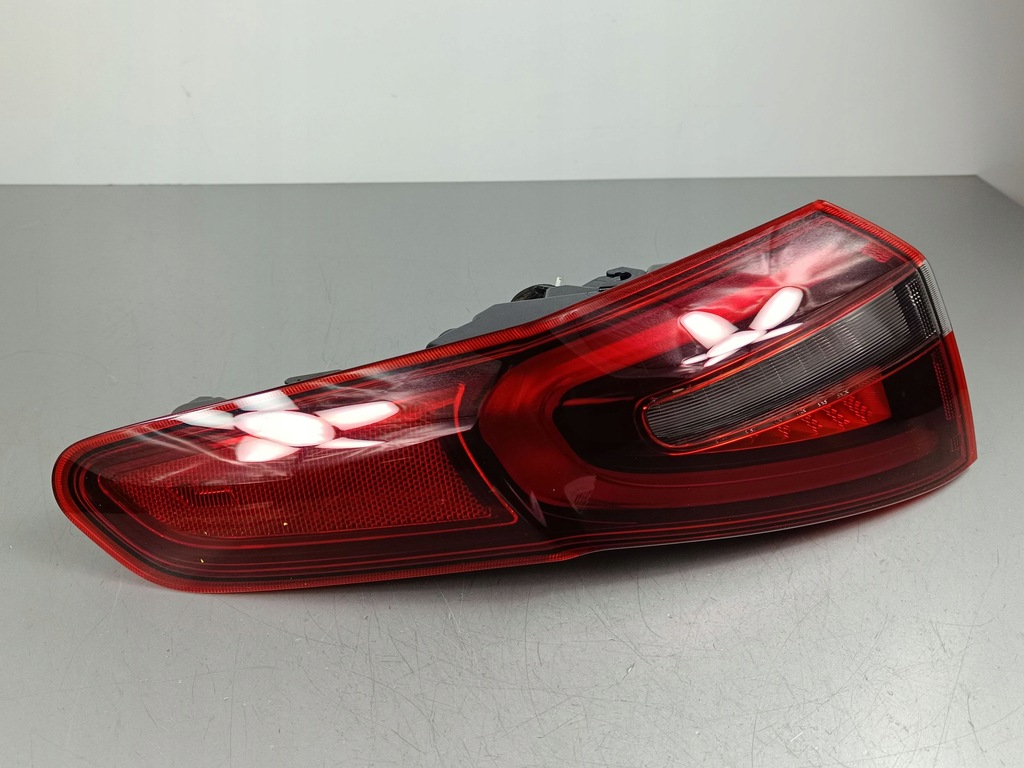 фото №1, 2021 alfa romeo stelvio лампа задняя 20801999