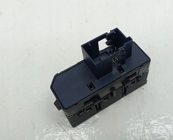 фото №9, Переключатель кнопка esp pdc citroen c5 iii x7 96538884zd