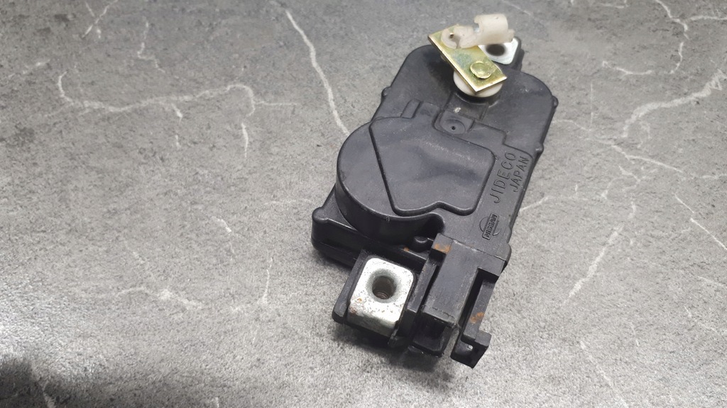 фото №7, Привод замка крышки правый перед nissan terrano i