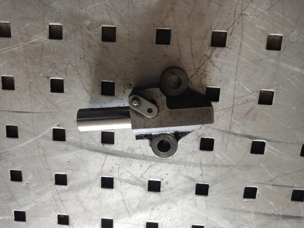 фото №1, Натяжитель цепи renault master ii 3.0 fv