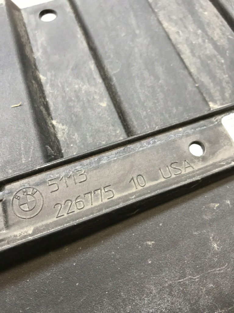 Bmw x5 g05 жалюзи воздуховод воздуха 5113226775 Оригинал