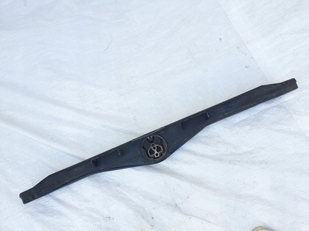 фото №9, Vw touareg 7p кронштейн коробки 7lx399227x