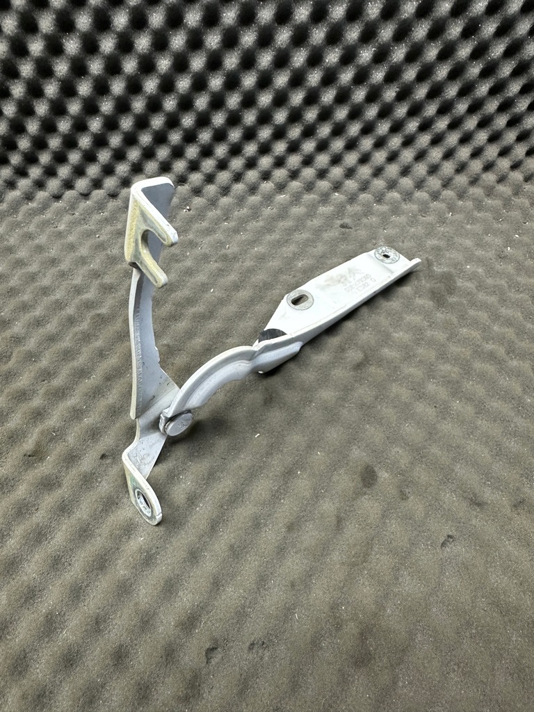 фото №1, 9681470380 петля капот лівий citroen c3