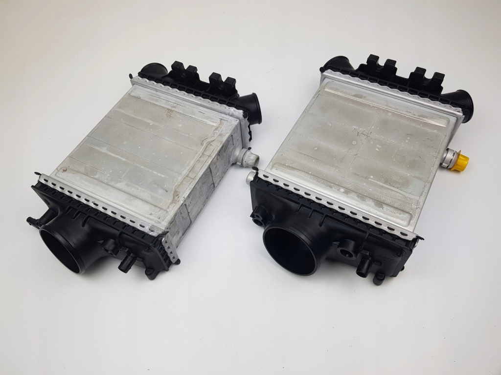 Nowa оригинальная радиатор воздуха mercedes w205 w213 a2760900214 Цена