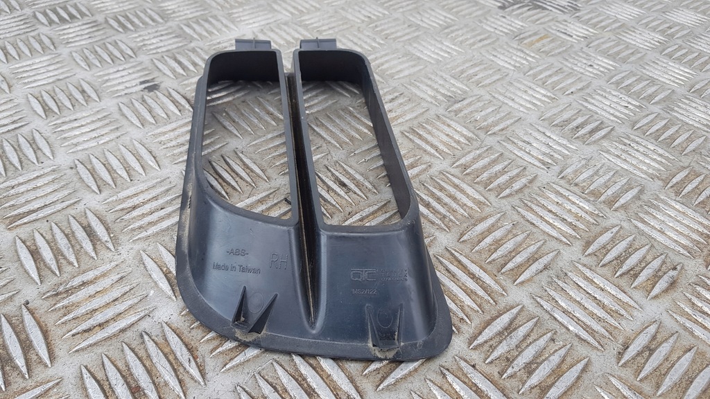 фото №9, Mercedes actros mp2 mp3 решітка бампера права