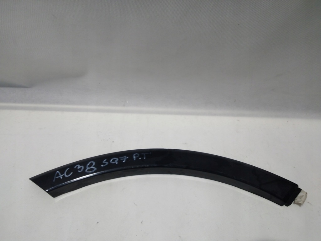 фото №1, Audi sq7 молдинг двері права задня 4m0854820e