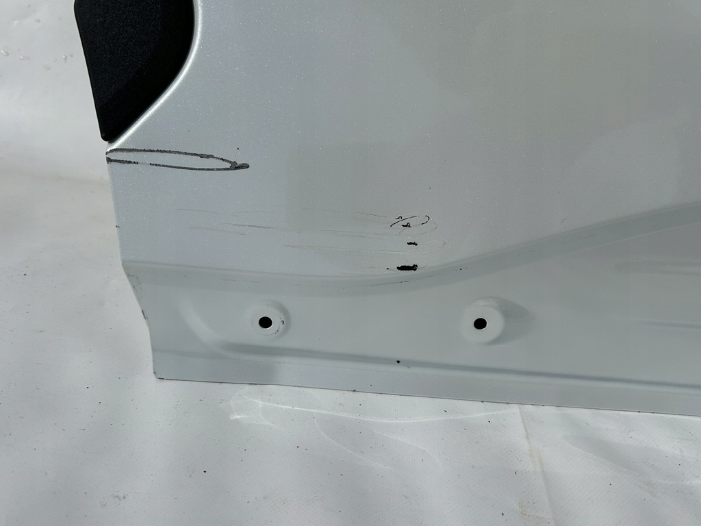 фото №12, Toyota corolla cross дверь правое задние оригинал