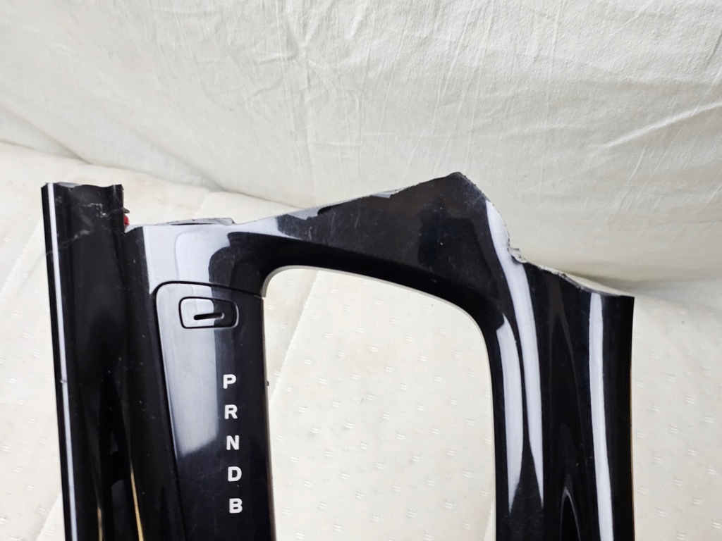 фото №8, Защита dekor заглушка переключатель туннель среднего toyota chr c-hr