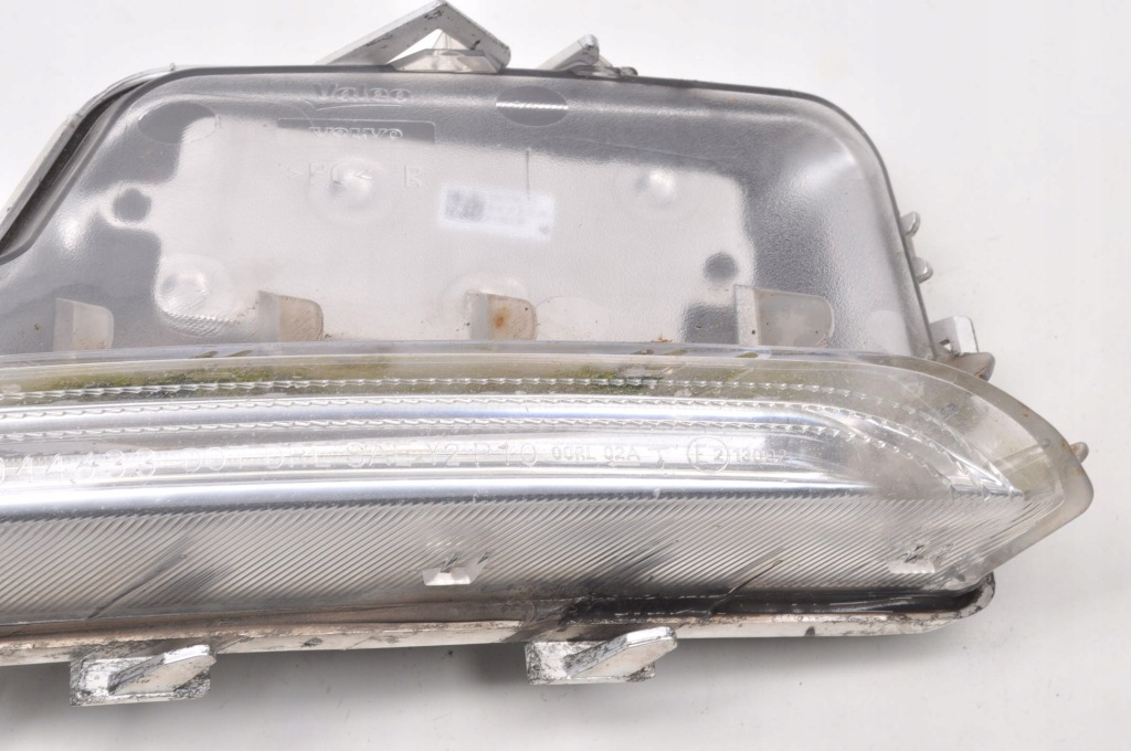 Volvo s60 2 v60 противотуманная фара правый фара led светодиодная правый  31353290 Недорого