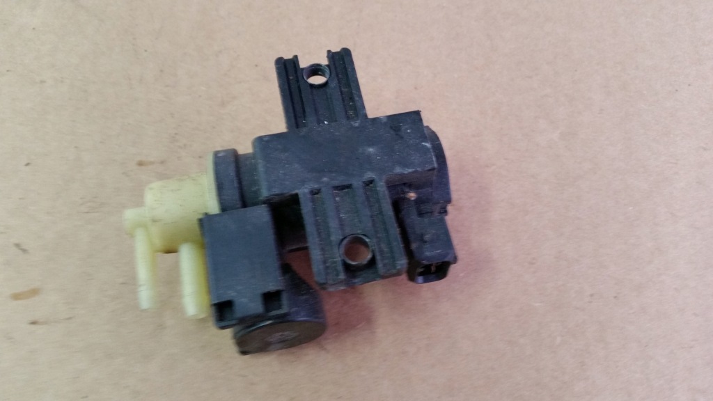 фото №3, Клапан вакуумa 8200790180 renault trafic iii