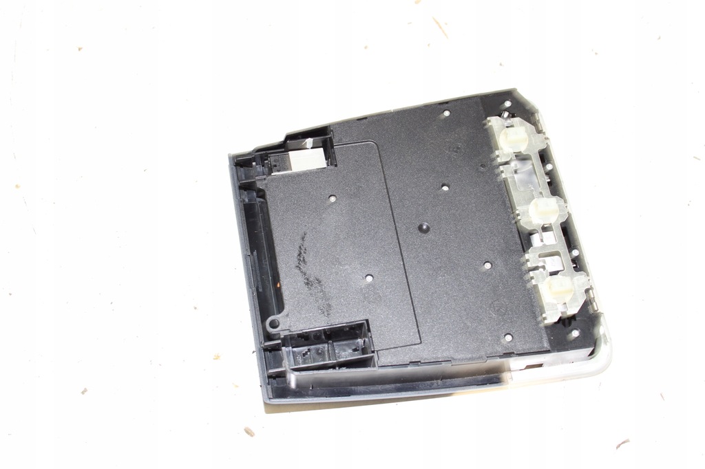 фото №4, Лампа освещение потолочный bmw e90 9137511 переключатель люк