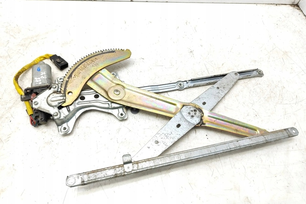 фото №7, Подъемник стекло левых передних дверь toyota previa _r3_ 8572044030 2.0l